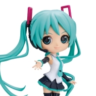 Hatsune Miku – Q Posket – Hatsune Miku V4X Style (Ver.A)