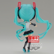 Hatsune Miku – Q Posket – Hatsune Miku V4X Style (Ver.A)